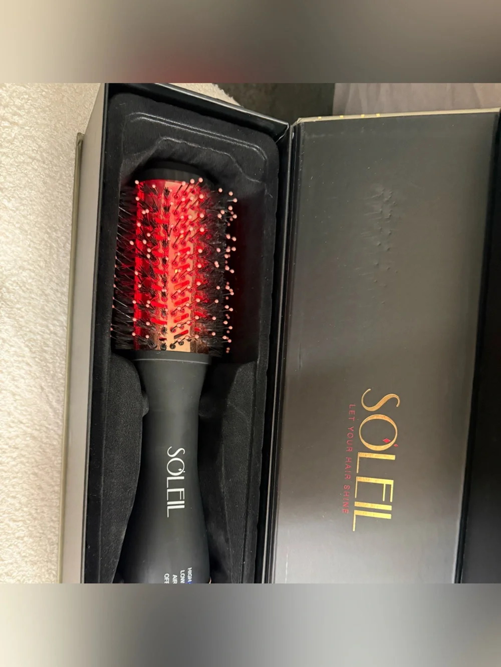 SOLIEL Rotating Hot Air Brush - Black & Red
